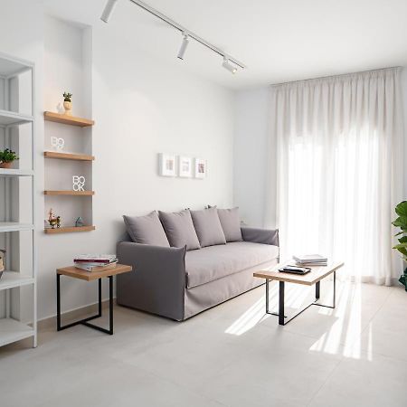 The H Experience - Eclectic Spacious Apartment Near Venetian Castle - 1 Heraklion  Exterior photo