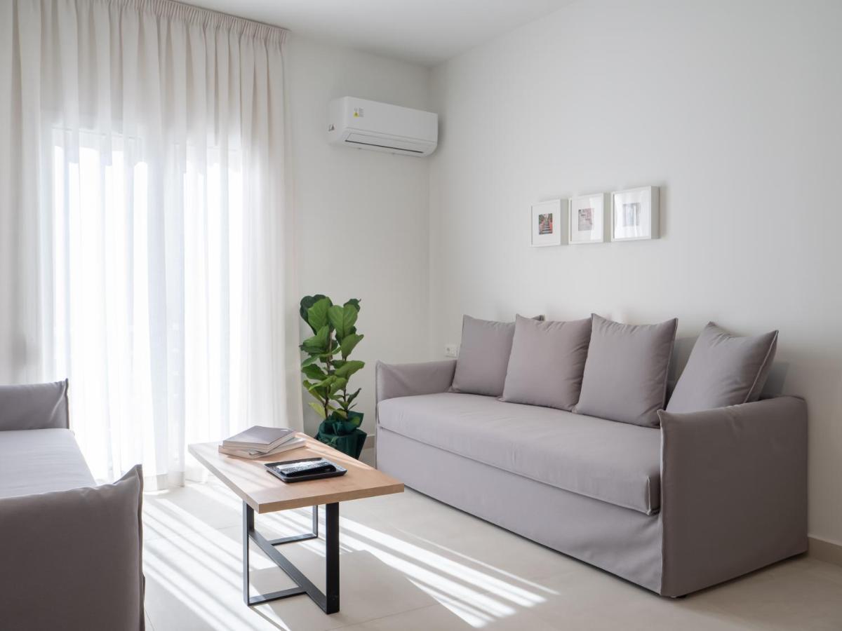 The H Experience - Eclectic Spacious Apartment Near Venetian Castle - 1 Heraklion  Exterior photo