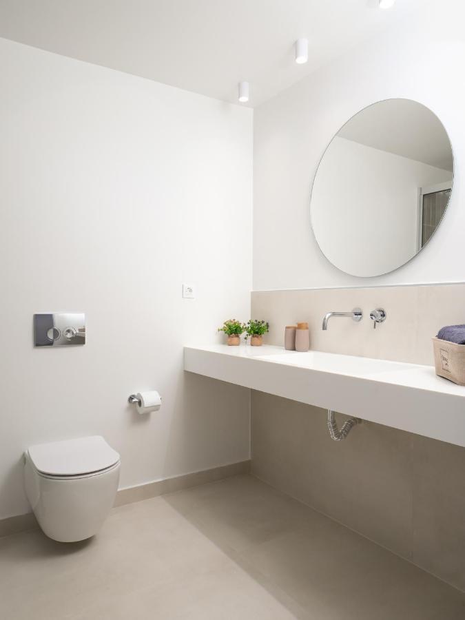 The H Experience - Eclectic Spacious Apartment Near Venetian Castle - 1 Heraklion  Exterior photo